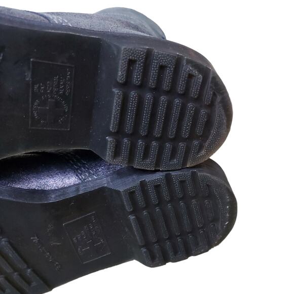 Dr. Martens Metallic Silver Leather Aimilie Lace Up Foldover Boot Size 7 - Picture 8 of 12